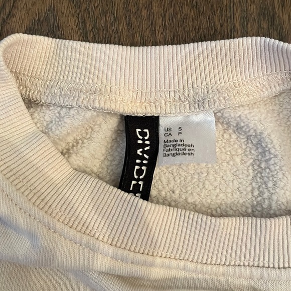 H&M Colorblock/Chevron Sweatshirt - Picture 4 of 9